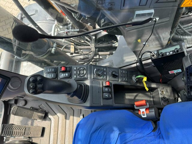 Volvo EWR150E Mobilbagger mit ROTATOR ENCONG EC319 - Wheel excavator: picture 3 Volvo EWR150E Mobilbagger mit ROTATOR ENCONG EC319 - Wheel excavator: picture 3