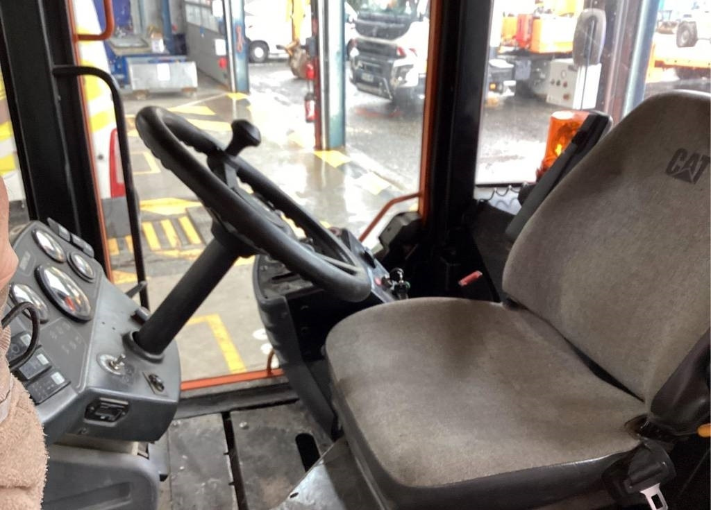 CAT CB 434 D - Road roller: picture 3 CAT CB 434 D - Road roller: picture 3