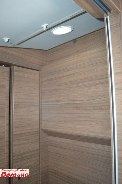 New Semi-integrated motorhome Knaus VAN WAVE 640 MEG VANSATION 163 PS/Schalter/4 Per: picture 26 New Semi-integrated motorhome Knaus VAN WAVE 640 MEG VANSATION 163 PS/Schalter/4 Per: picture 26