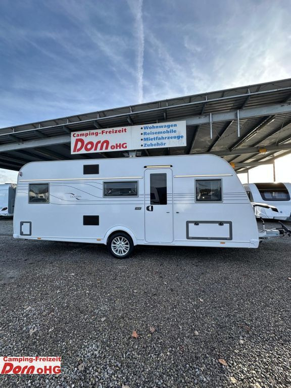 Tabbert Cazadora 550 DMK 2,5 ehem. Messefahrzeug Tabbert Cazadora 550 DMK 2,5 ehem. Messefahrzeug - Caravan: picture 1 Tabbert Cazadora 550 DMK 2,5 ehem. Messefahrzeug Tabbert Cazadora 550 DMK 2,5 ehem. Messefahrzeug - Caravan: picture 1