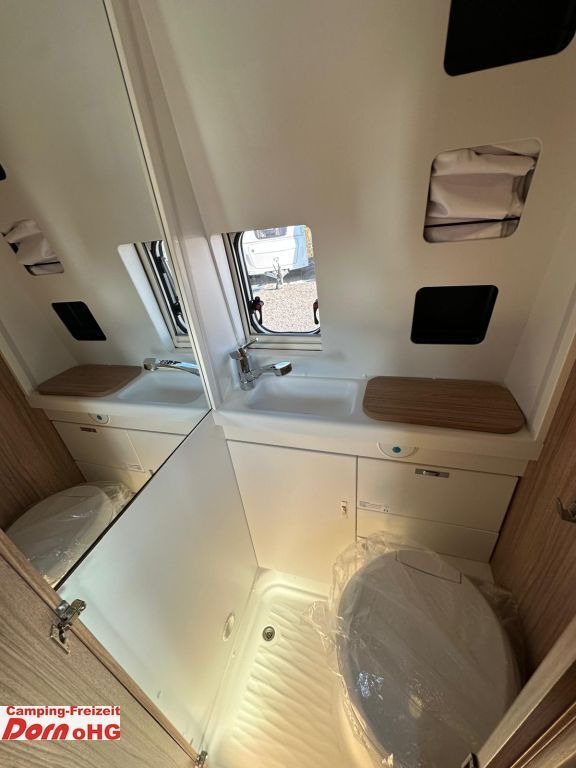 Campervan Weinsberg CaraBus 540 MQ EDITION [FIRE] Truma Combi 6D: picture 18