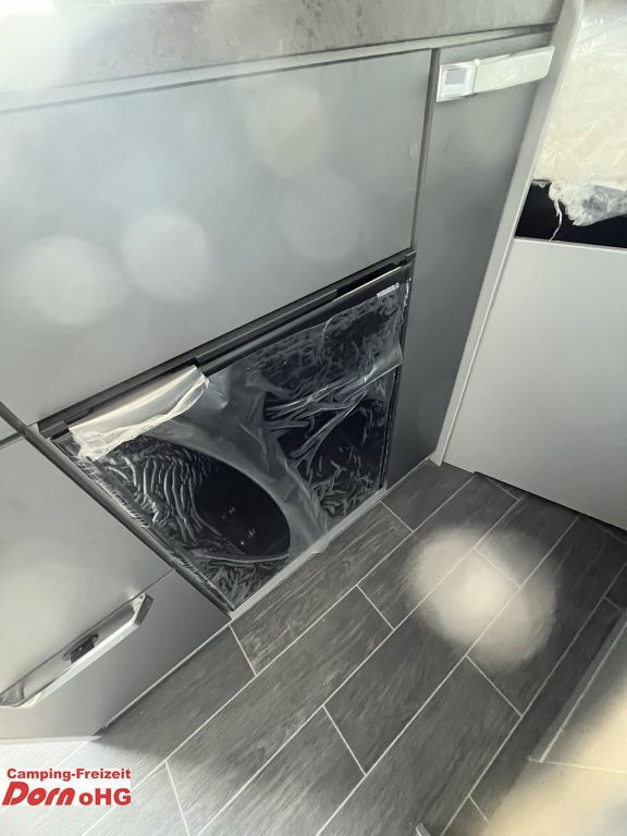 New Campervan Weinsberg CaraTour 540 MQ Automatik/3,5t ges.Gewicht Weinsberg CaraTour 540 MQ Automatik/3,5t ges.Gewicht: picture 17 New Campervan Weinsberg CaraTour 540 MQ Automatik/3,5t ges.Gewicht Weinsberg CaraTour 540 MQ Automatik/3,5t ges.Gewicht: picture 17