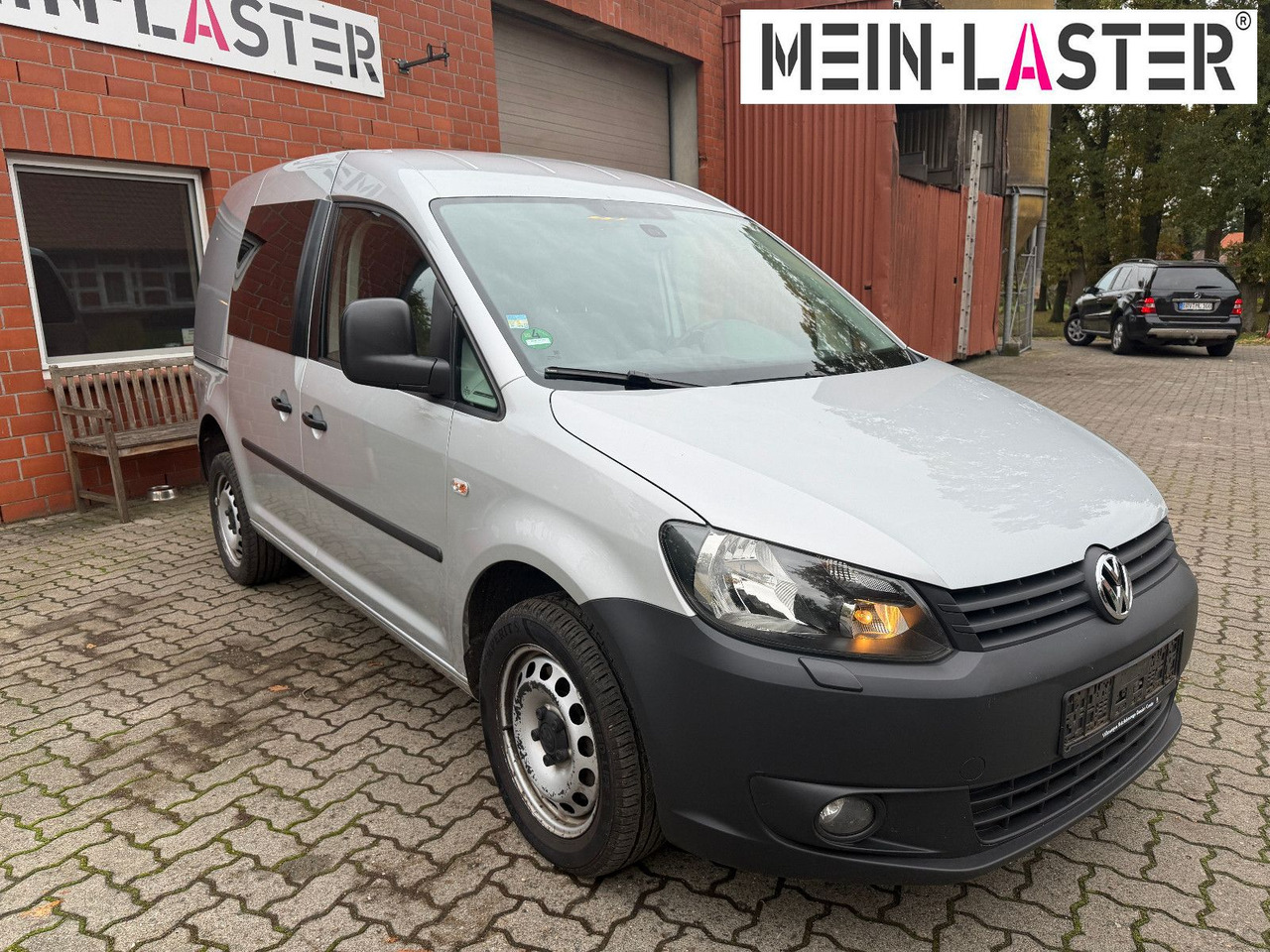 Volkswagen Caddy 2.0 TDI Kasten Soccer 4Motion Automatik - Small van: picture 2 Volkswagen Caddy 2.0 TDI Kasten Soccer 4Motion Automatik - Small van: picture 2
