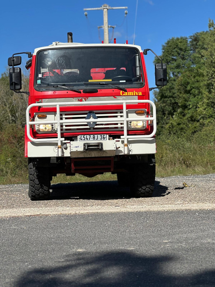 RENAULT M180 - Fire engine: picture 1 RENAULT M180 - Fire engine: picture 1
