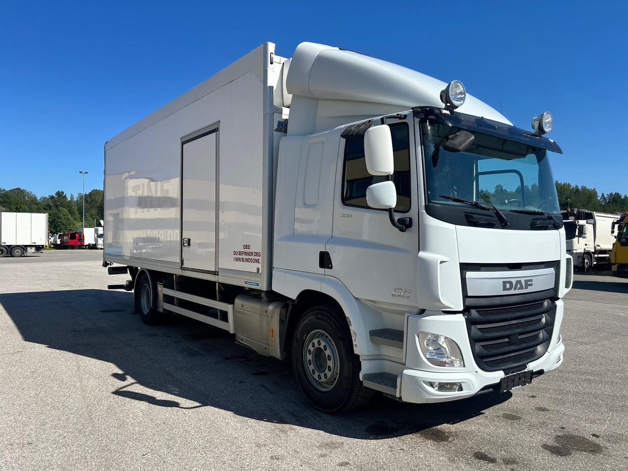 DAF CF330 - Refrigerated truck: picture 1 DAF CF330 - Refrigerated truck: picture 1
