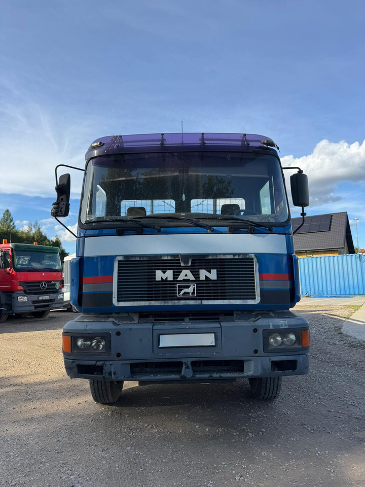 MAN 26.403 6x4 - Dropside/ Flatbed truck, Crane truck: picture 2 MAN 26.403 6x4 - Dropside/ Flatbed truck, Crane truck: picture 2