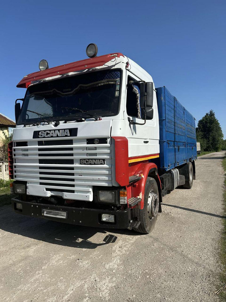 SCANIA 113M.360 - Dropside/ Flatbed truck: picture 2 SCANIA 113M.360 - Dropside/ Flatbed truck: picture 2