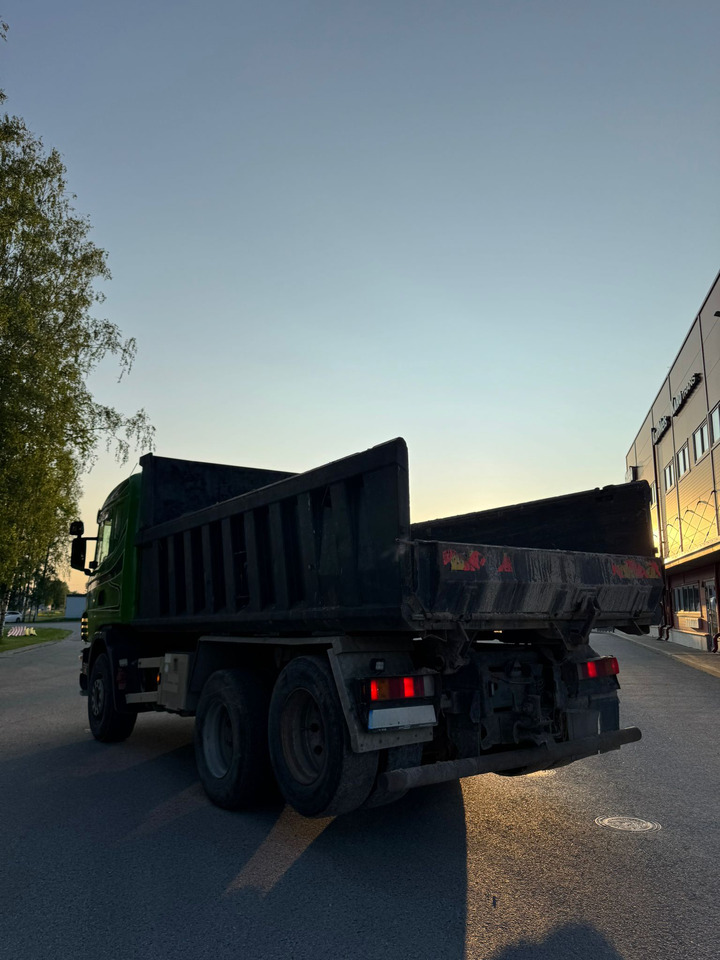 SCANIA 124G.400 - Tipper: picture 5 SCANIA 124G.400 - Tipper: picture 5