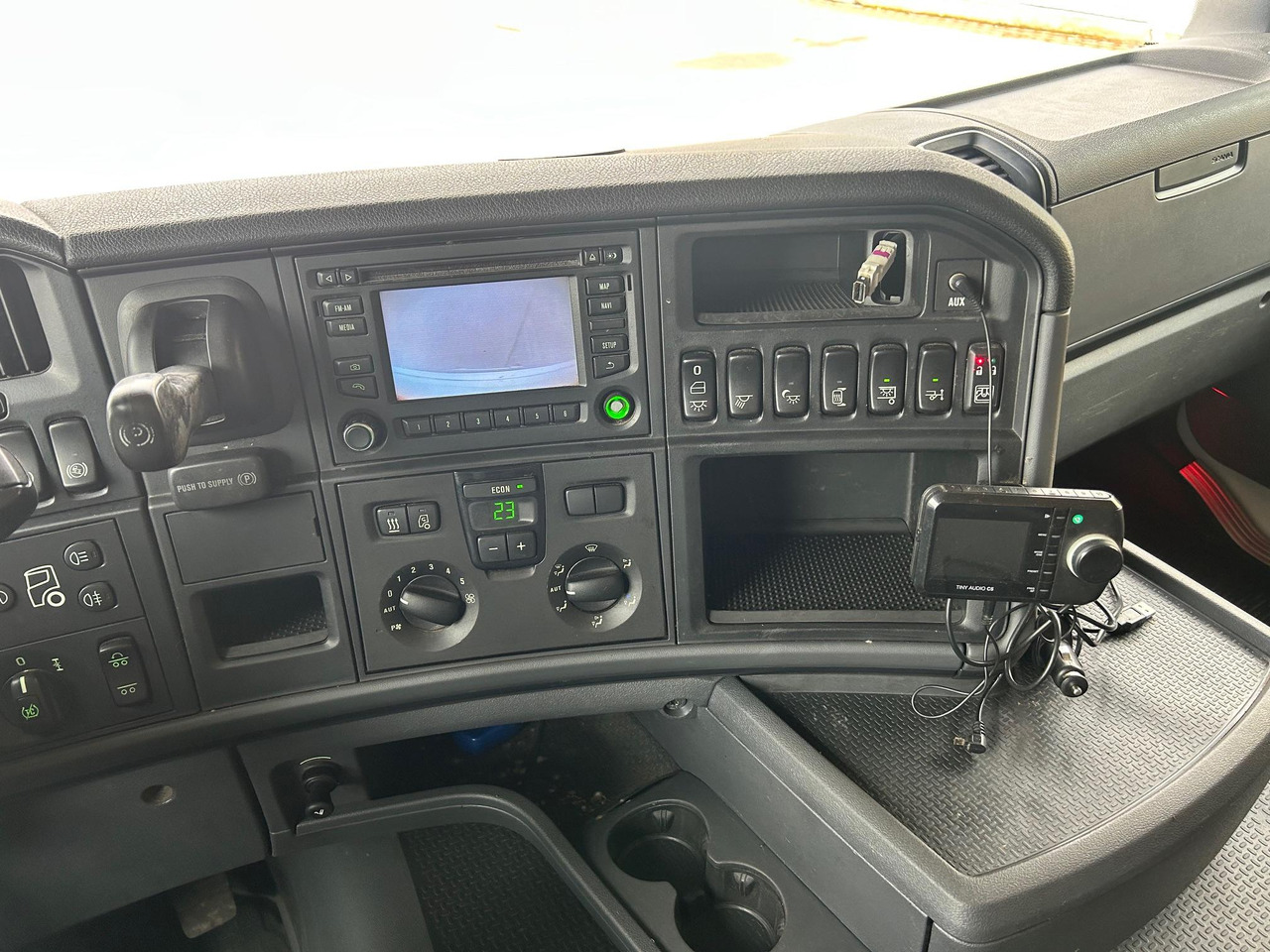 Refrigerated truck SCANIA G490: picture 25