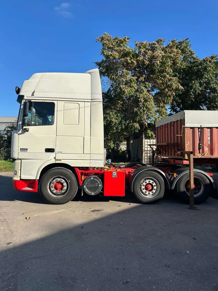 DAF XF 95.430 - Tractor unit: picture 3 DAF XF 95.430 - Tractor unit: picture 3