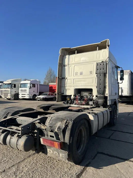 DAF XF 95.430 - Tractor unit: picture 4 DAF XF 95.430 - Tractor unit: picture 4