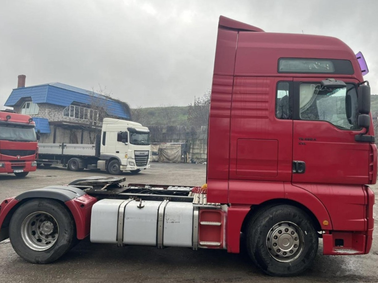 MAN 19.460 TGA ID1721S - Tractor unit: picture 5 MAN 19.460 TGA ID1721S - Tractor unit: picture 5