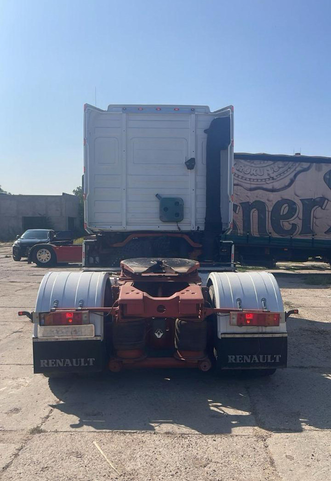 RENAULT Magnum 420 - Tractor unit: picture 5 RENAULT Magnum 420 - Tractor unit: picture 5