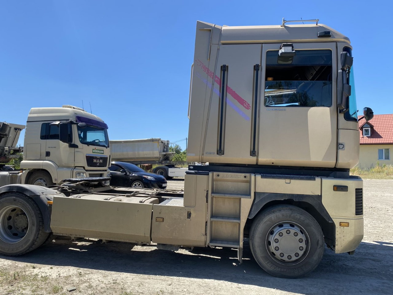 Tractor unit RENAULT Magnum 480: picture 10