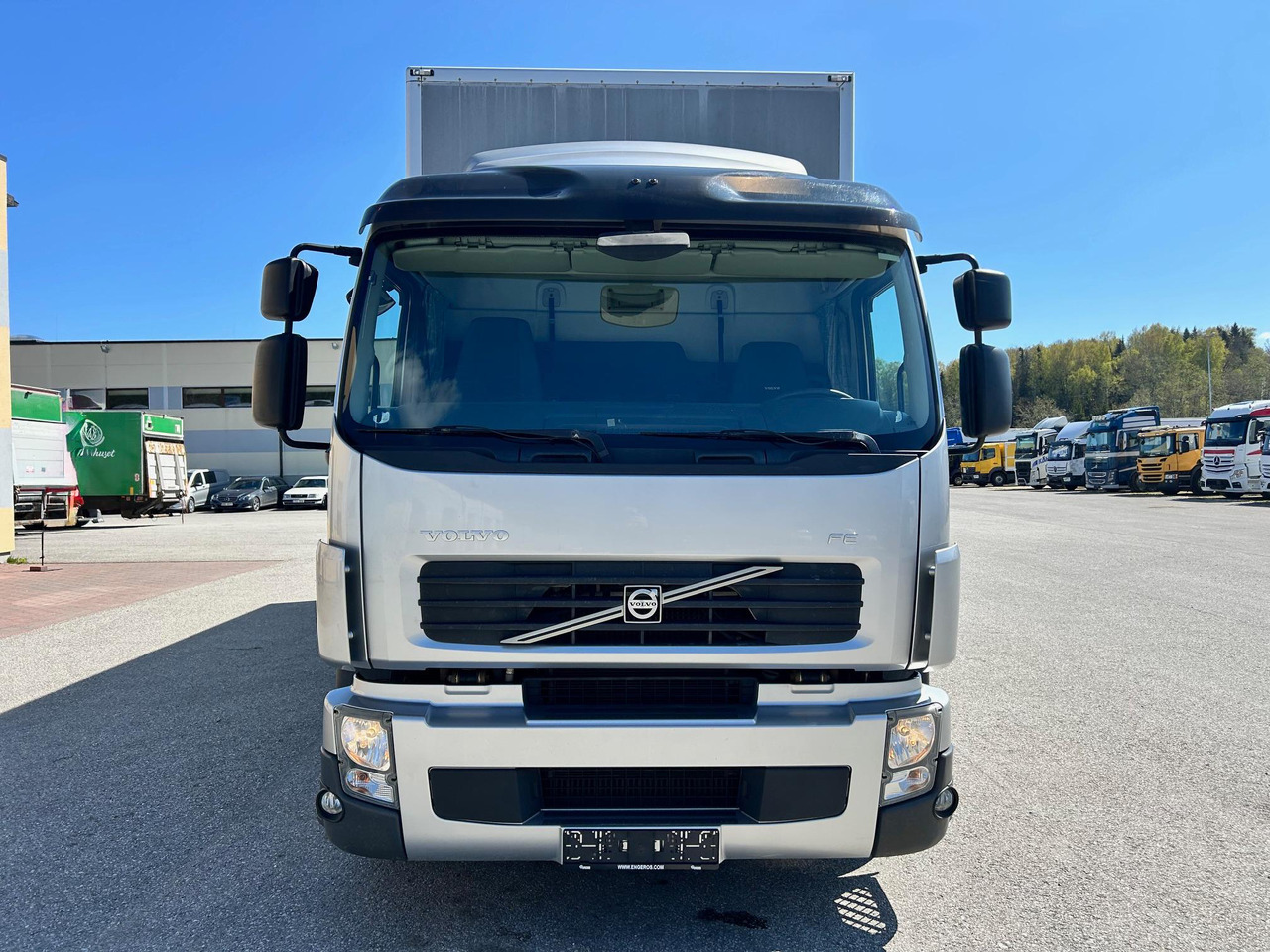 VOLVO FE260 - Box truck: picture 4 VOLVO FE260 - Box truck: picture 4