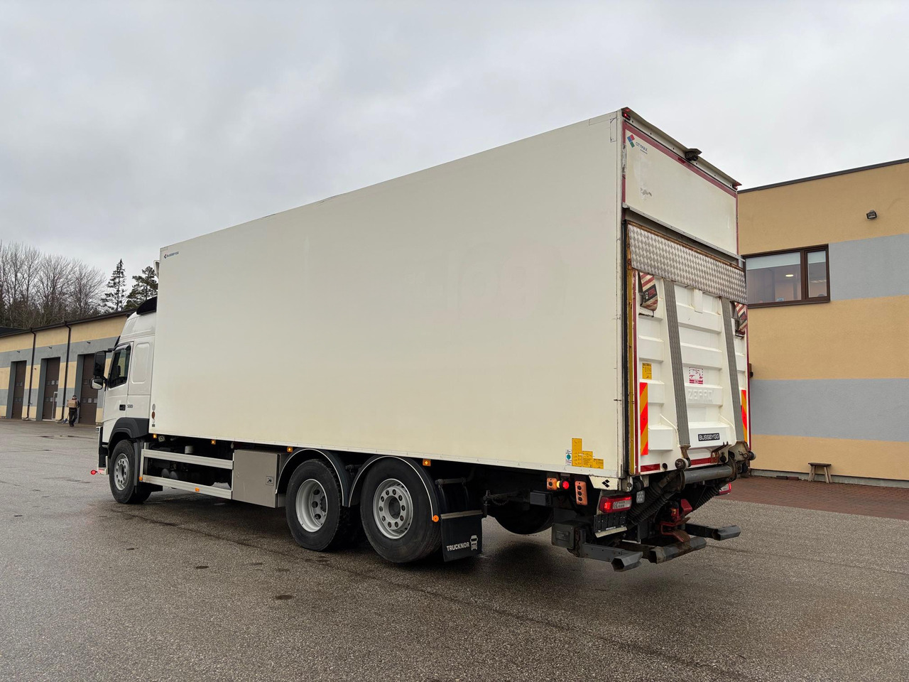 VOLVO FM500 - Refrigerated truck: picture 5 VOLVO FM500 - Refrigerated truck: picture 5