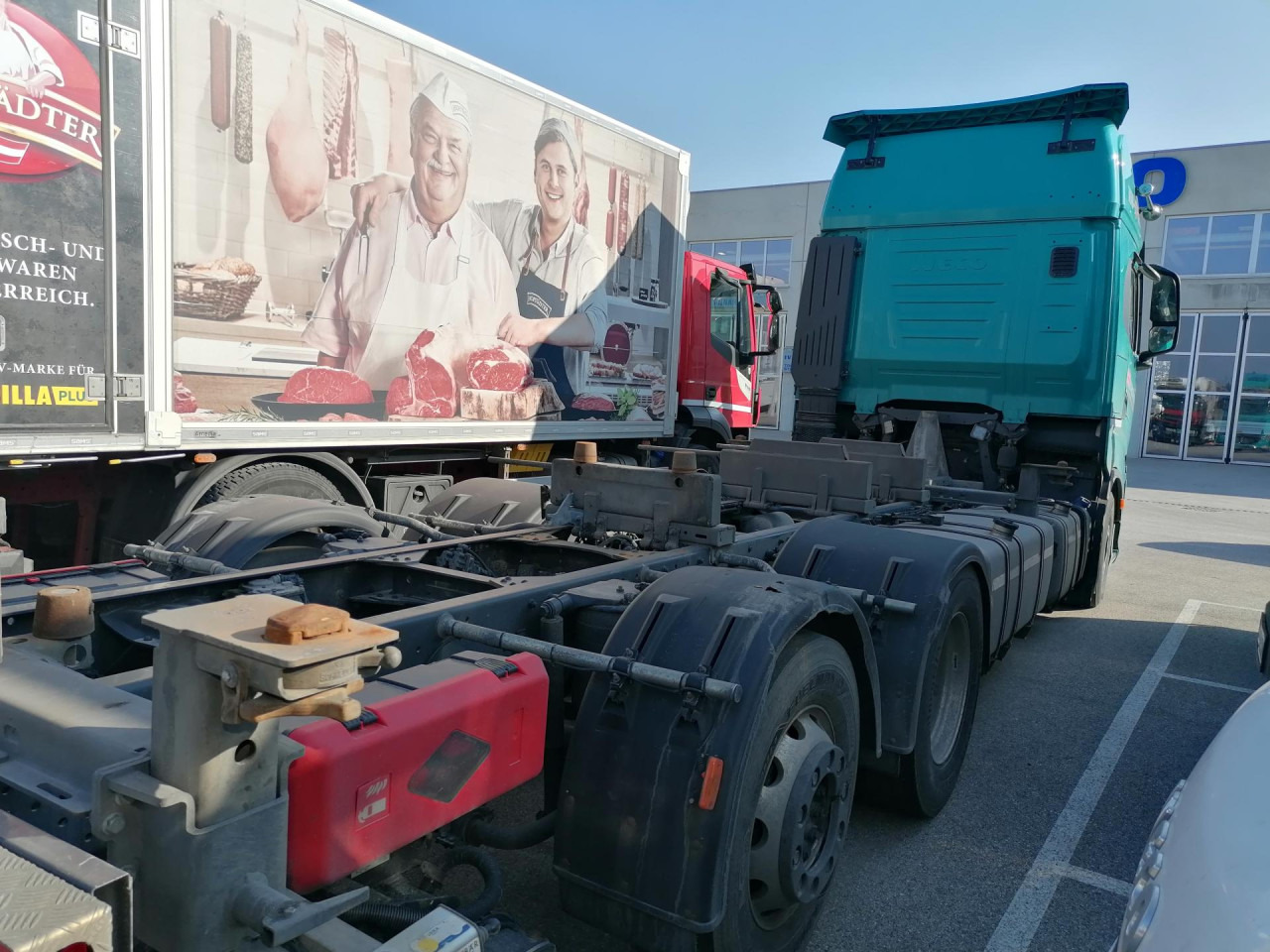 IVECO Stralis AS260S46Y/FSCM Euro6 Intarder AHK - Container transporter/ Swap body truck: picture 4 IVECO Stralis AS260S46Y/FSCM Euro6 Intarder AHK - Container transporter/ Swap body truck: picture 4