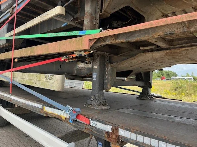 Krone 2x stack of 4x mega flat trailer - Dropside/ Flatbed semi-trailer: picture 5 Krone 2x stack of 4x mega flat trailer - Dropside/ Flatbed semi-trailer: picture 5