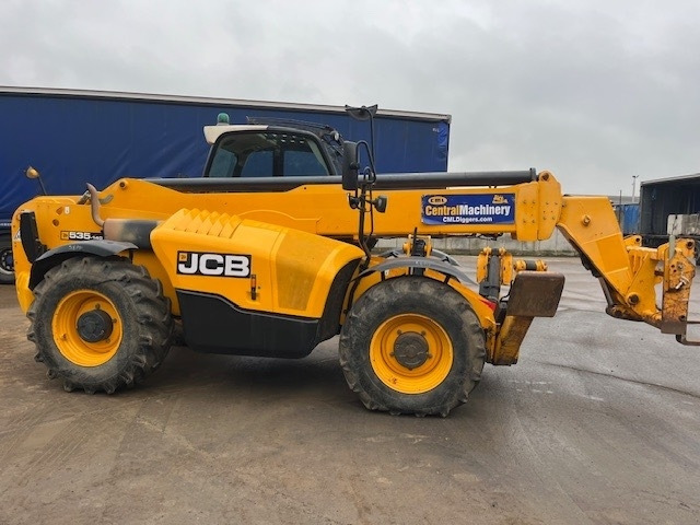 JCB 540-140 - Telescopic handler: picture 3 JCB 540-140 - Telescopic handler: picture 3
