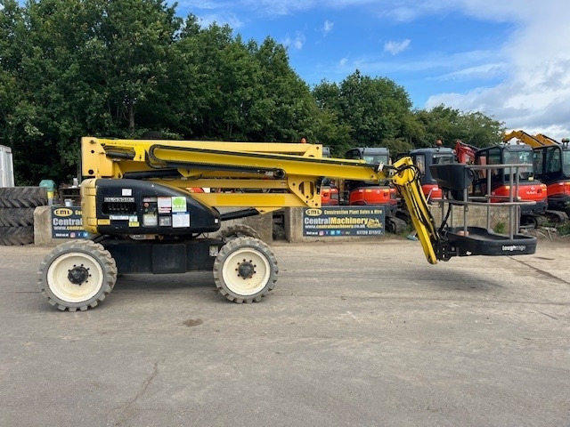 Niftylift HR 17 D 4x4 - Articulated boom lift: picture 1 Niftylift HR 17 D 4x4 - Articulated boom lift: picture 1