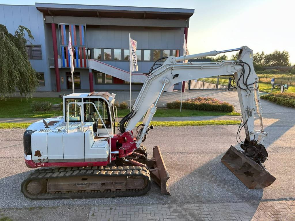Takeuchi TB 1140 + ISUZU Motor Klima 14.3 Tonnen ! - Crawler excavator: picture 2 Takeuchi TB 1140 + ISUZU Motor Klima 14.3 Tonnen ! - Crawler excavator: picture 2