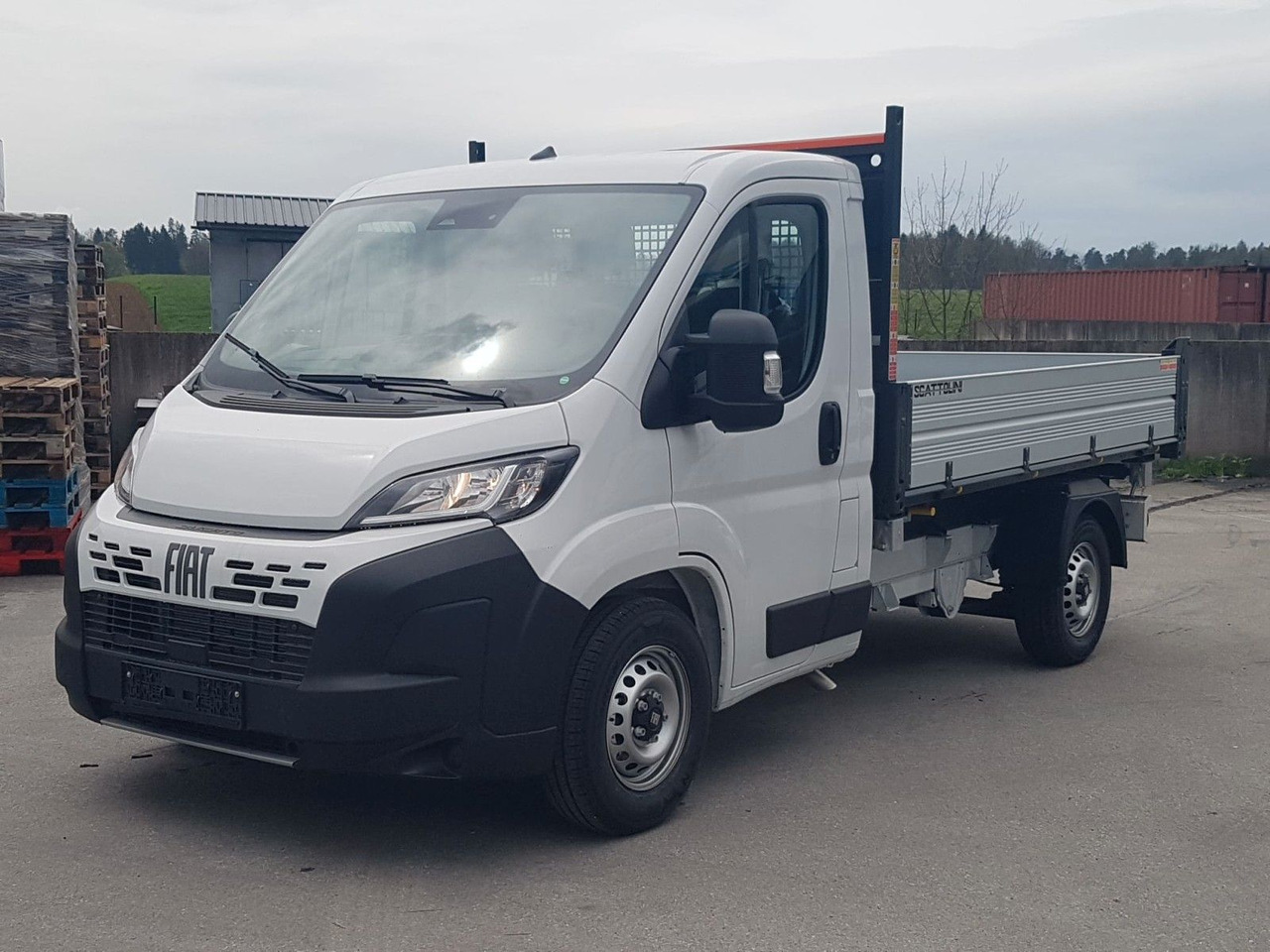 Fiat Ducato 35H L2H1 EKA 3-Seiten-Kipper 180 PS AHK - Tipper van: picture 1 Fiat Ducato 35H L2H1 EKA 3-Seiten-Kipper 180 PS AHK - Tipper van: picture 1