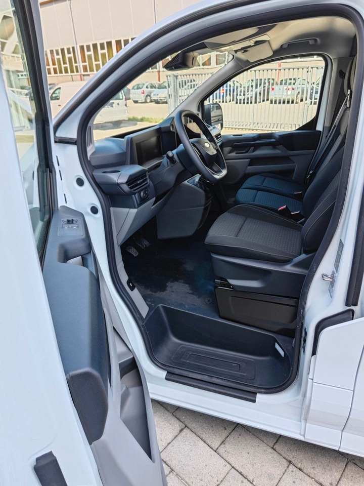 Small van Ford Custom Trend 280 L1H1 110 PS: picture 6 Small van Ford Custom Trend 280 L1H1 110 PS: picture 6