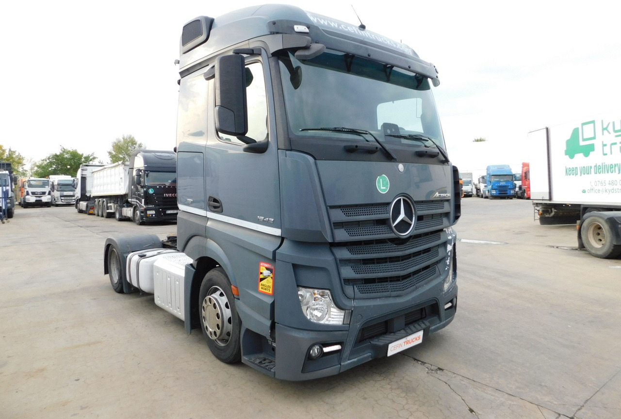 Mercedes Actros 1842 - Tractor unit: picture 2 Mercedes Actros 1842 - Tractor unit: picture 2