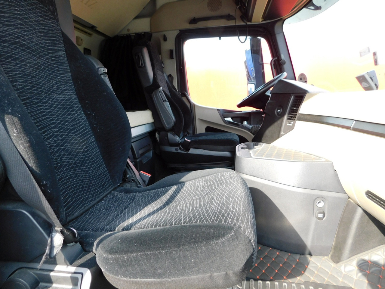 Mercedes Actros 1845 - Tractor unit: picture 5 Mercedes Actros 1845 - Tractor unit: picture 5