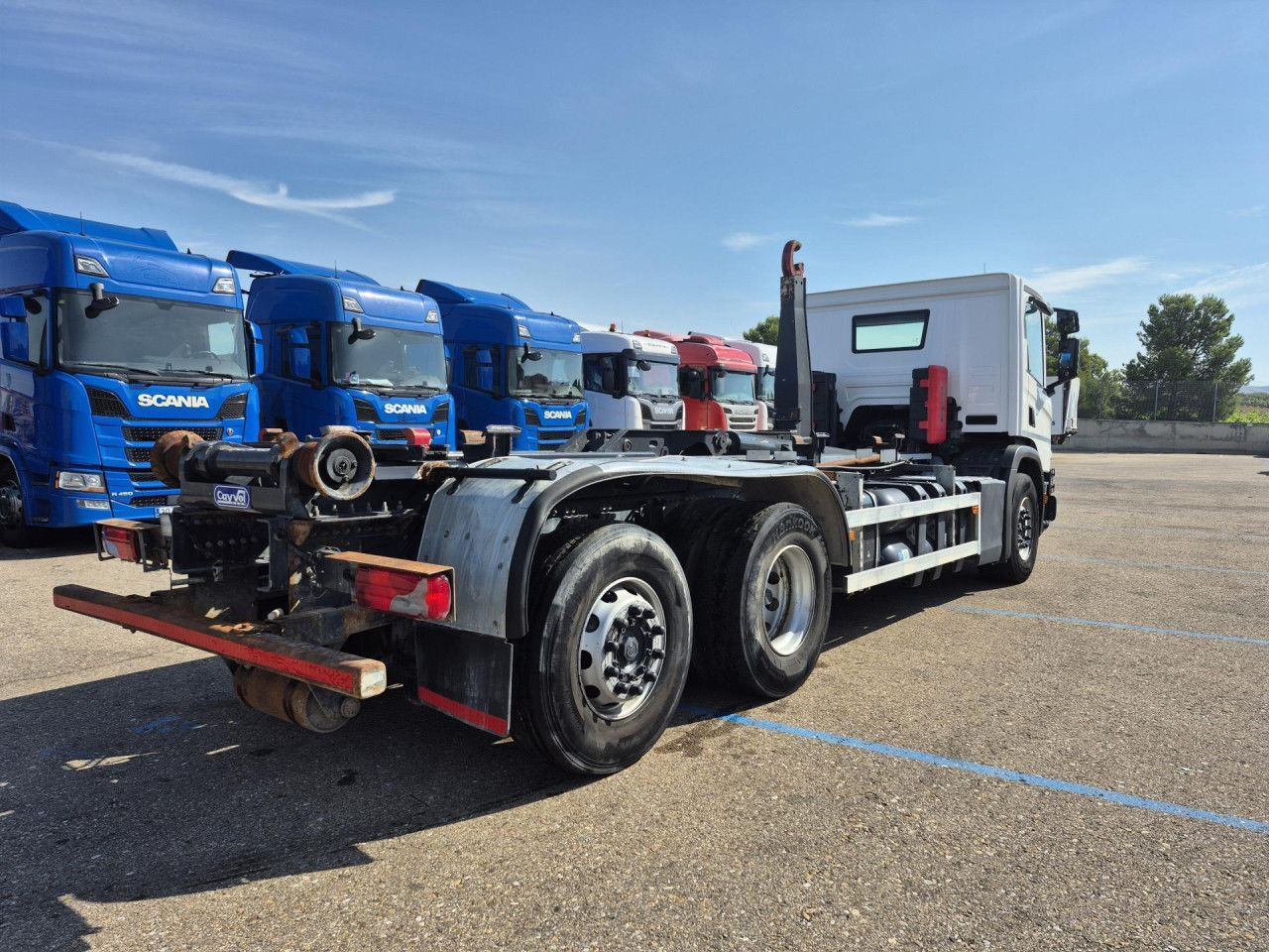 Scania P 340 - Tractor unit: picture 4 Scania P 340 - Tractor unit: picture 4
