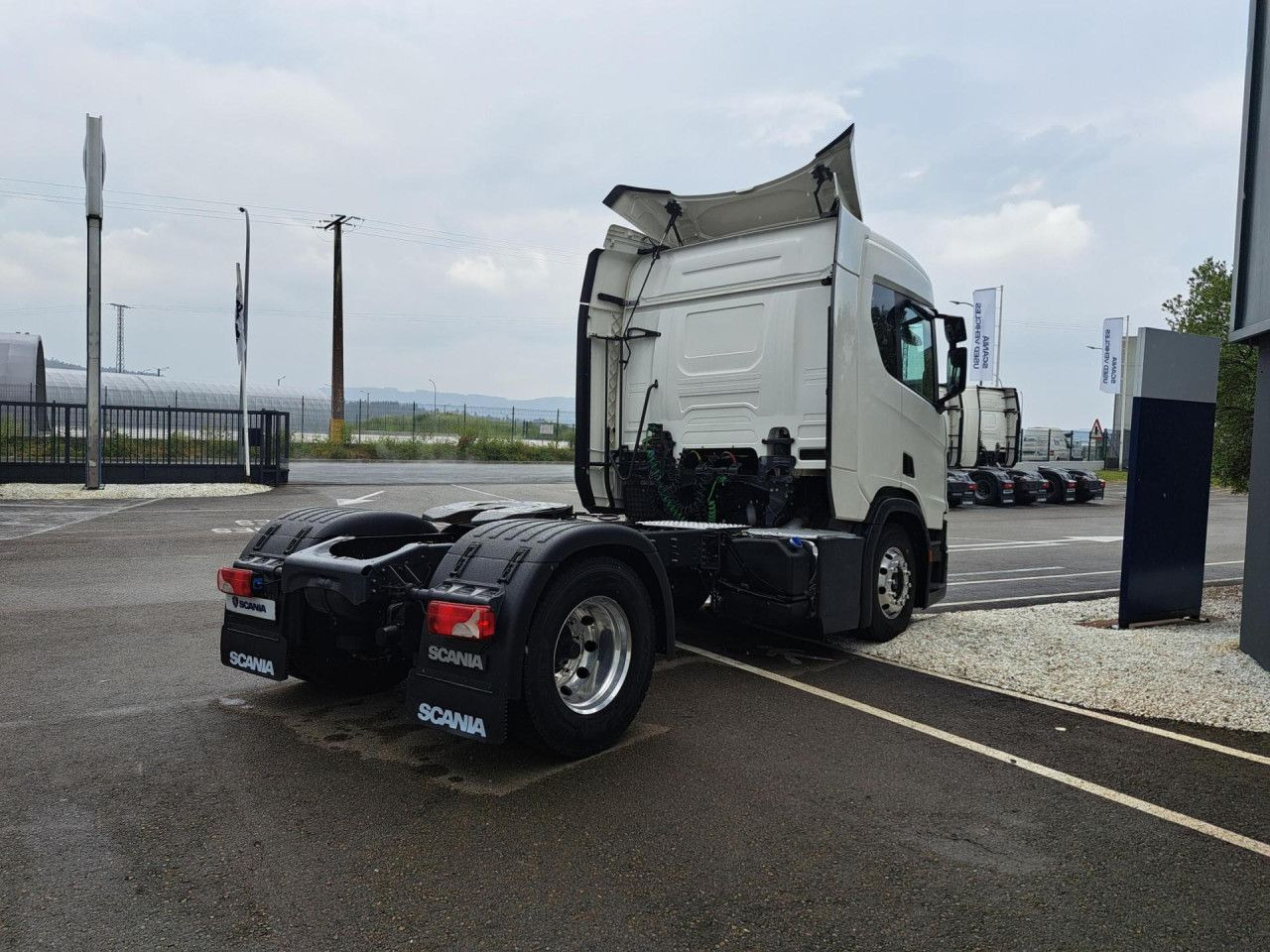 Scania R 450 - Tractor unit: picture 4 Scania R 450 - Tractor unit: picture 4