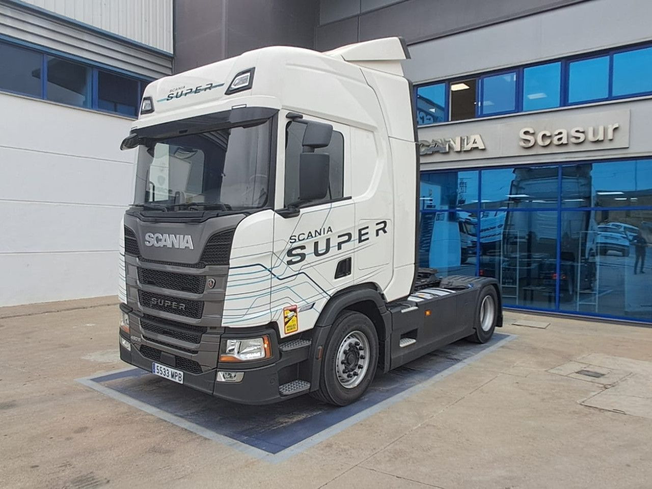 Scania R 460 - Tractor unit: picture 1 Scania R 460 - Tractor unit: picture 1