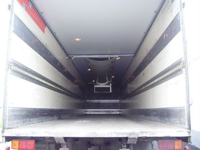 Ackermann AS-F 20/13.6 Zl.-ZG - Refrigerated semi-trailer: picture 2 Ackermann AS-F 20/13.6 Zl.-ZG - Refrigerated semi-trailer: picture 2