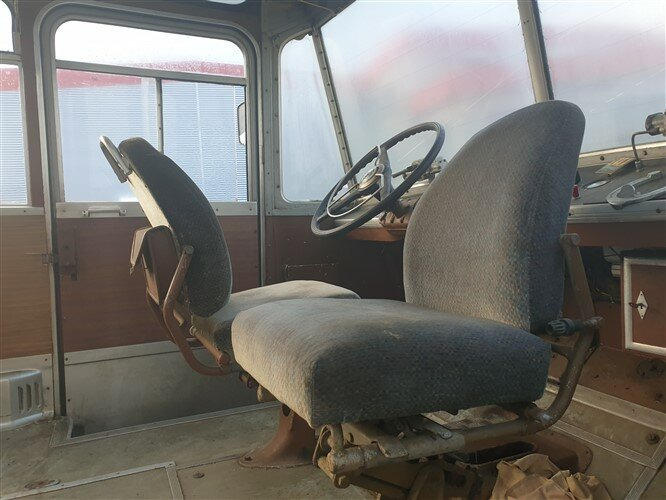 L4C Alpenwagen III, Alpin Bus, Restaurationsobjekt SAURER L4C Alpenwagen III, Alpin Bus, Restaurationsobjekt - Bus: picture 4 L4C Alpenwagen III, Alpin Bus, Restaurationsobjekt SAURER L4C Alpenwagen III, Alpin Bus, Restaurationsobjekt - Bus: picture 4