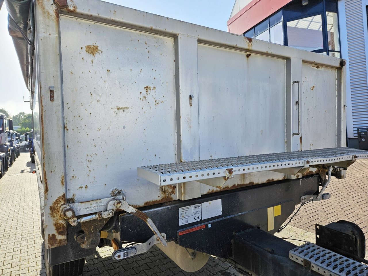 Tipper trailer Carnehl CTK/A CTK/A, Alu-Bordwände, Rollplane, ca. 10m³: picture 14
