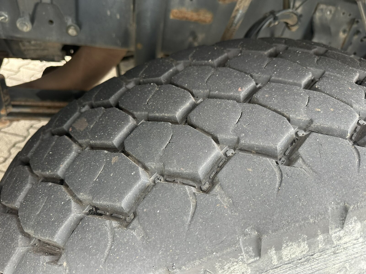 DAF CF 85.460 6x4 CF 85.460 6x4, Bordmatik links - Tipper: picture 2 DAF CF 85.460 6x4 CF 85.460 6x4, Bordmatik links - Tipper: picture 2