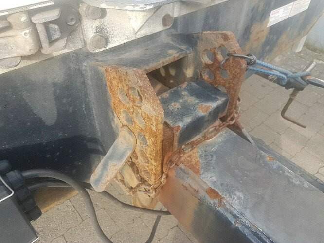 EAL-TA-P 10,5 TANDEM Müller EAL-TA-P 10,5 Tandempritsche - Curtainsider trailer: picture 4 EAL-TA-P 10,5 TANDEM Müller EAL-TA-P 10,5 Tandempritsche - Curtainsider trailer: picture 4