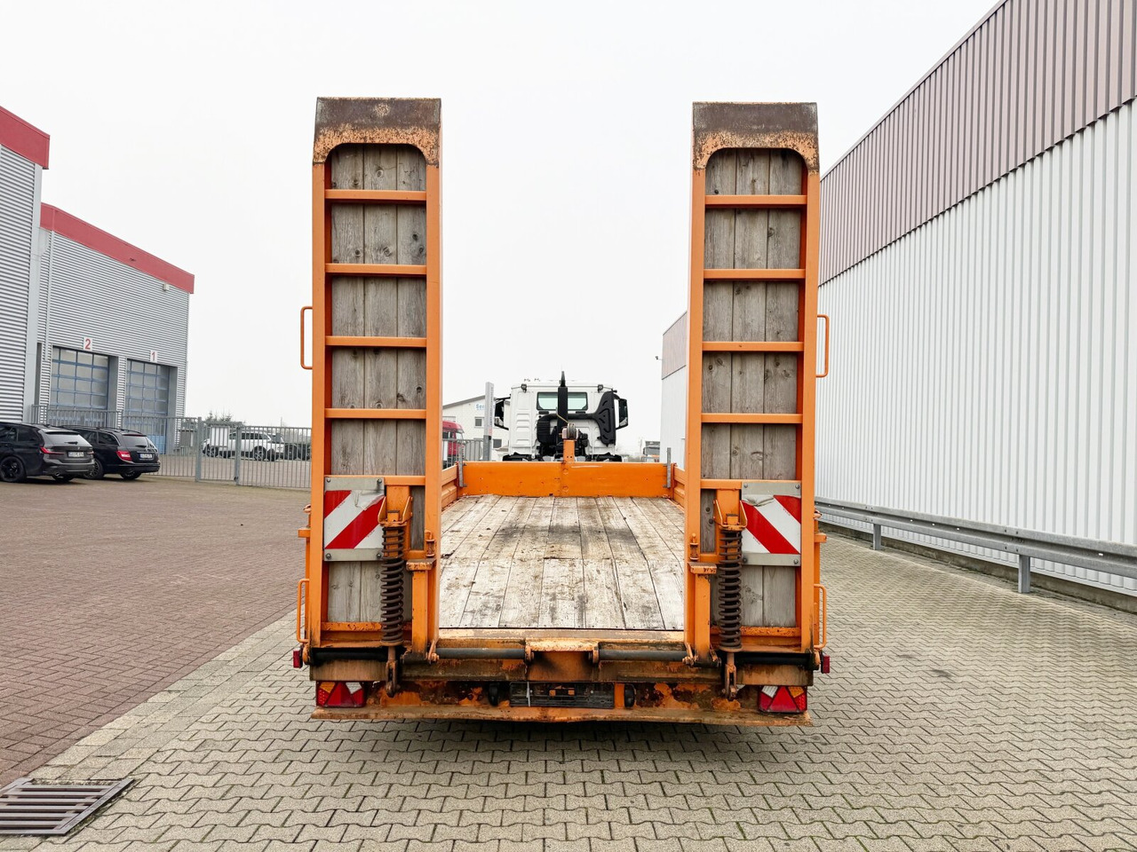 ETUE-TA 10 ETUE-TA 10, Ex , wenig benutzt top Zustand - Low loader trailer: picture 5 ETUE-TA 10 ETUE-TA 10, Ex , wenig benutzt top Zustand - Low loader trailer: picture 5