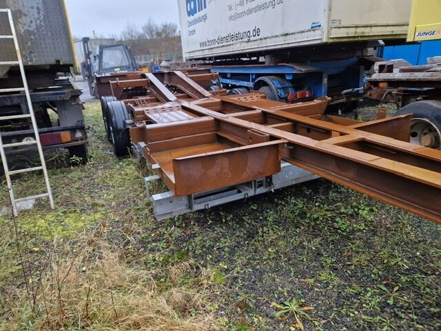 New Car transporter truck EuroCargo ML160E32 4x2 EuroCargo ML160E32 4x2 mit Teilen für Anhänger und Aufbauten: picture 8