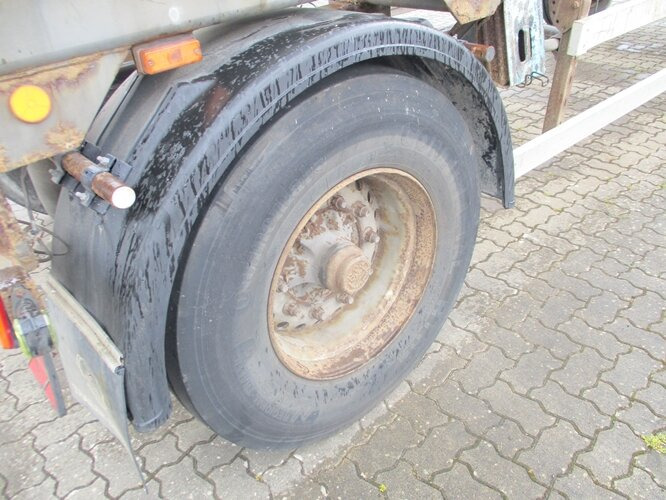 Hoffmann LCR 18.0/2 LCR 18.0/2 - Roll-off/ Skip trailer: picture 3 Hoffmann LCR 18.0/2 LCR 18.0/2 - Roll-off/ Skip trailer: picture 3
