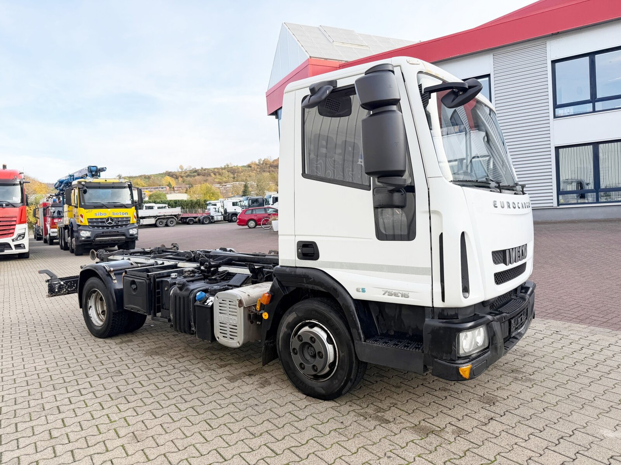Hook lift truck Iveco EuroCargo ML75E16 4x2 EuroCargo ML75E16 4x2, City-Abroller: picture 9