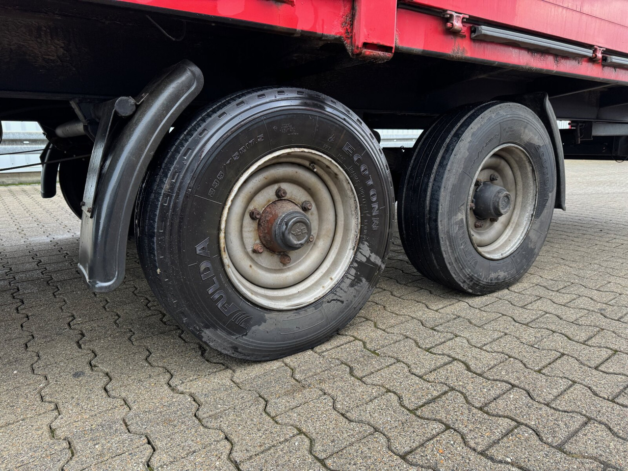 Dropside/ Flatbed trailer LT 10,6/18 AUWAERTER LT 10,6/18: picture 9 Dropside/ Flatbed trailer LT 10,6/18 AUWAERTER LT 10,6/18: picture 9