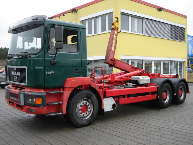 MAN E69 26.403 26.403 6x2, Marrell 26.70, AHK - Hook lift truck: picture 1 MAN E69 26.403 26.403 6x2, Marrell 26.70, AHK - Hook lift truck: picture 1