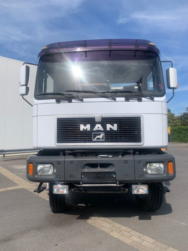 Tipper MAN T42 T42 6x6: picture 9