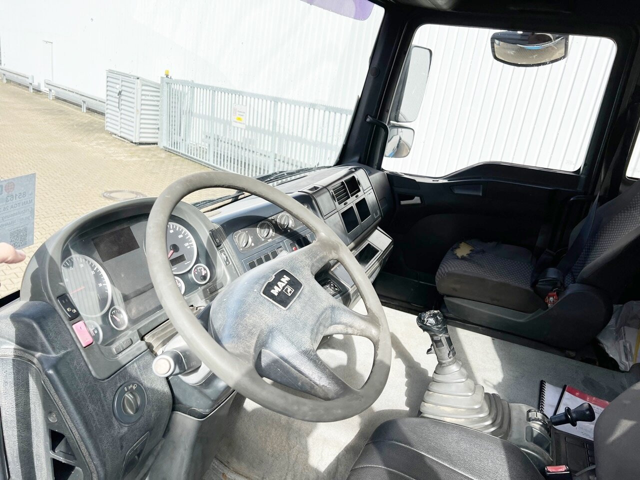 Hook lift truck MAN TGA 26.310 6X6 BB TGA 26.310 6X6 BB: picture 13