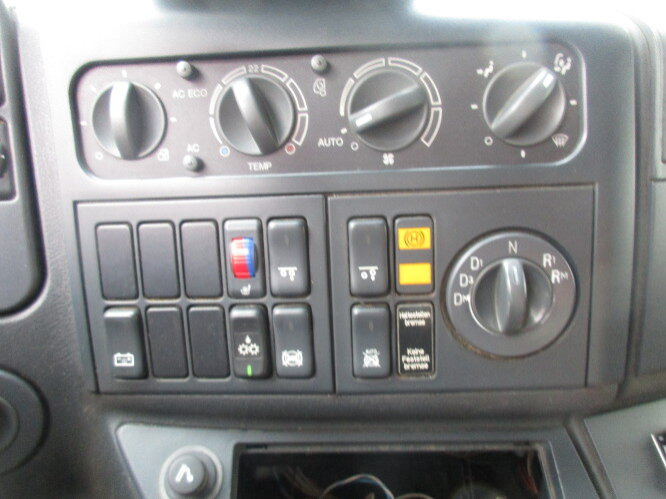 MAN TGA 26.350 6x2-2BL TGA 26.350/400 6x2-2BL FAUN POWER PRESS 524, OHNE MOTOR! - Refuse truck: picture 5 MAN TGA 26.350 6x2-2BL TGA 26.350/400 6x2-2BL FAUN POWER PRESS 524, OHNE MOTOR! - Refuse truck: picture 5