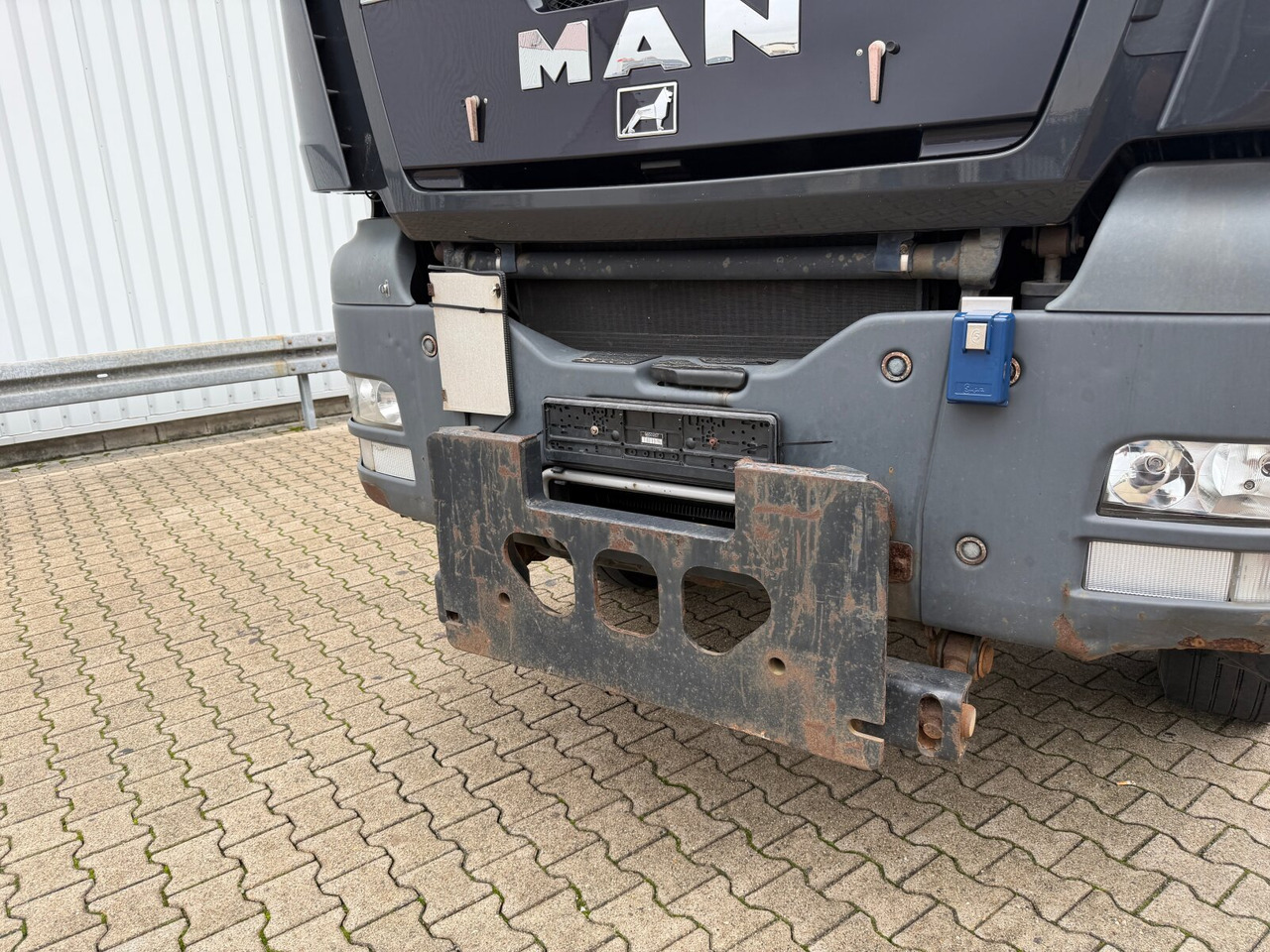 Leasing of MAN TGA 26.400 6x6 BB TGA 26.400 6x6 BB, Winterdienstausstattung MAN TGA 26.400 6x6 BB TGA 26.400 6x6 BB, Winterdienstausstattung: picture 9 Leasing of MAN TGA 26.400 6x6 BB TGA 26.400 6x6 BB, Winterdienstausstattung MAN TGA 26.400 6x6 BB TGA 26.400 6x6 BB, Winterdienstausstattung: picture 9