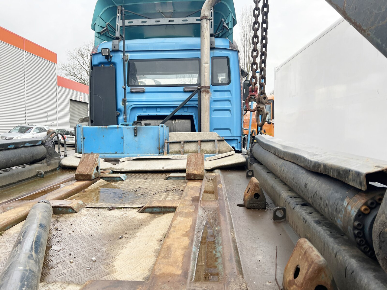 Skip loader truck MAN TGA 26.410 6X2/4 BL Motorschaden! TGA 26.410 6X2/4 BL, Vorlauf Lenk-Liftachse, Meiller Tele.: picture 11 Skip loader truck MAN TGA 26.410 6X2/4 BL Motorschaden! TGA 26.410 6X2/4 BL, Vorlauf Lenk-Liftachse, Meiller Tele.: picture 11