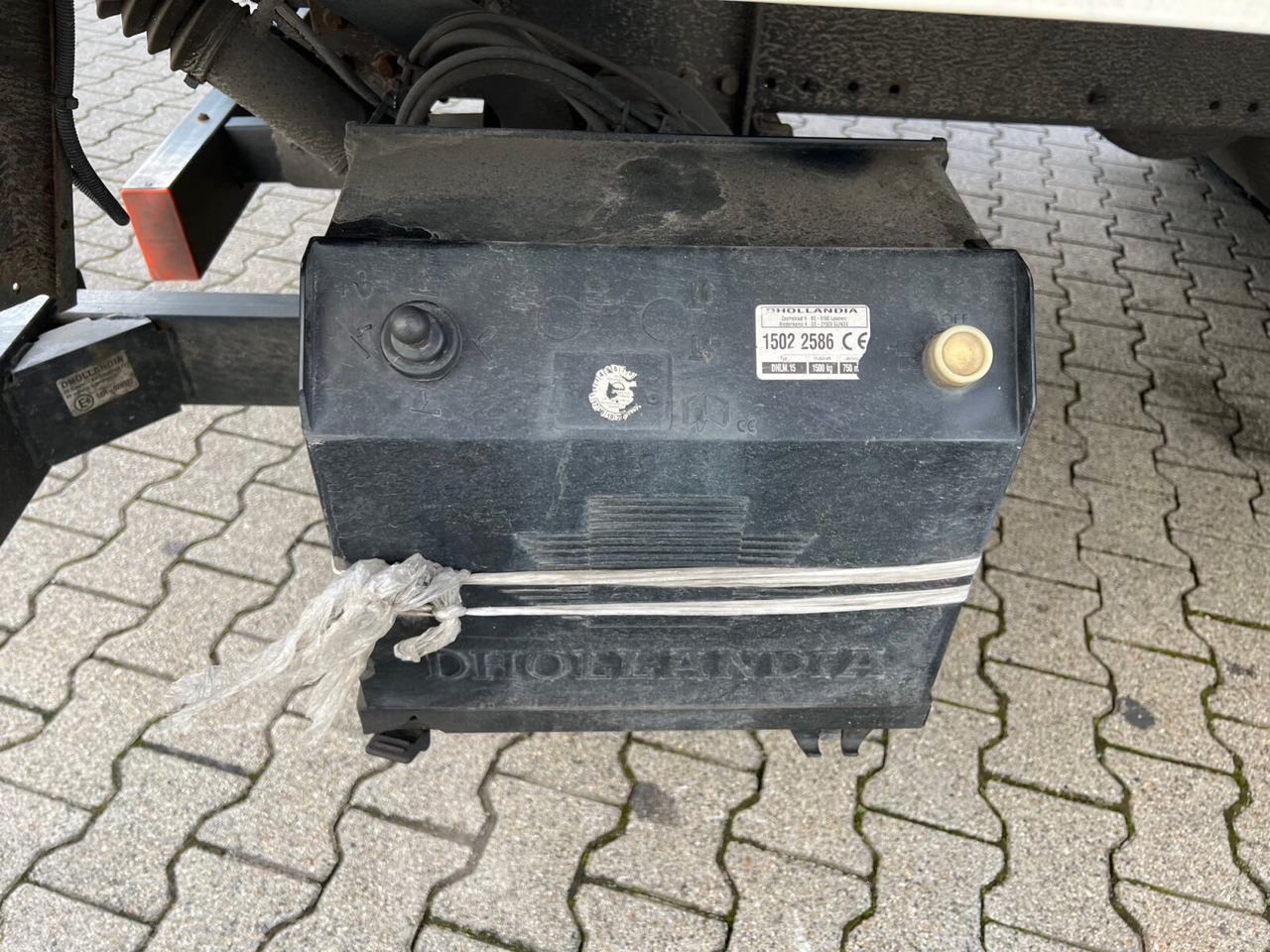 Box truck MAN TGL 12.250/340 4X2 BL TGL 12.250/340 4X2 BL mit Dhollandia LBW, 42 cbm: picture 9 Box truck MAN TGL 12.250/340 4X2 BL TGL 12.250/340 4X2 BL mit Dhollandia LBW, 42 cbm: picture 9