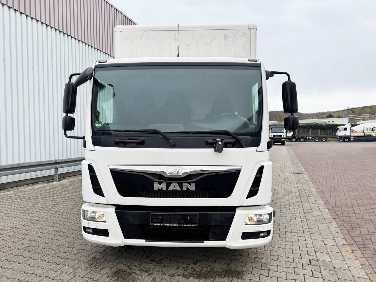 Box truck MAN TGL 8.150 4x2 BL TGL 8.150 4x2 BL, Möbelkoffer mit Rolltor: picture 7